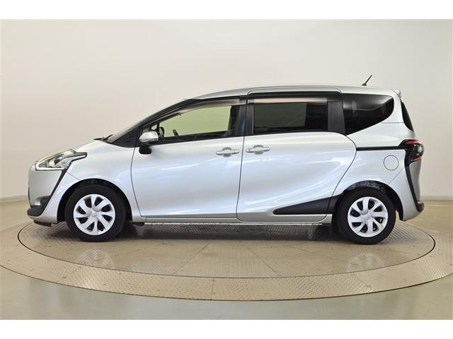 シエンタ X ETC装備 Sキー 地デジ バックガイドモニター 運転席助手席エアバック マニュアルエアコン キーフリーシステム メンテナンスノート メモリーナビゲーション 横滑防止装置 エアバック付き 三列シート(5枚目)