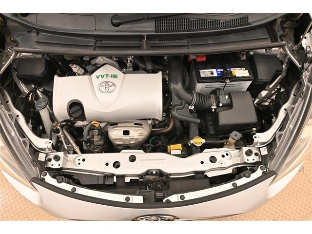 シエンタ X ETC装備 Sキー 地デジ バックガイドモニター 運転席助手席エアバック マニュアルエアコン キーフリーシステム メンテナンスノート メモリーナビゲーション 横滑防止装置 エアバック付き 三列シート(14枚目)