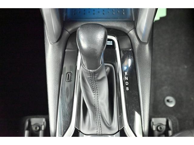 カローラクロス ハイブリッド　Ｚ　衝突軽減Ｂ　フルセグテレビ　スマキ－　ワンオーナ　Ｂモニター　アクティブクルーズコントロール　メモリナビ　イモビ　ＬＥＤ　ＡＣ　運転席Ｐシート　メディアプレイヤー接続　キーレス　パワステ　アルミ（7枚目）