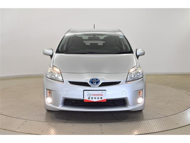 プリウス Ｓ　Ｂモニタ－　インテリキー　デュアルエアバック　エアＢ　イモビライザー　ナビＴＶ　ＡＵＴＯエアコン　横スベリ防止　アルミホイール　ＥＴＣ装備　ＡＢＳ　パワーステアリング　パワーウィンドウ　ワンセグ視聴可（2枚目）