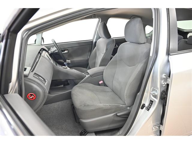 プリウス Ｓ　Ｂモニタ－　インテリキー　デュアルエアバック　エアＢ　イモビライザー　ナビＴＶ　ＡＵＴＯエアコン　横スベリ防止　アルミホイール　ＥＴＣ装備　ＡＢＳ　パワーステアリング　パワーウィンドウ　ワンセグ視聴可（12枚目）