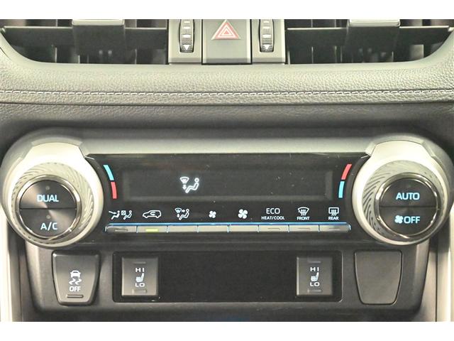 ＲＡＶ４ Ｇ　ナビ・ＴＶ　Ｂカメラ　点検記録簿　パワーウインドウ　カーテンエアバック　運転席パワーシート　ワンオーナ　イモビライザー　地デジ　キーレス　ＥＴＣ付　ＬＥＤヘッドライ　クルコン　オートエアコン　４ＷＤ車（8枚目）