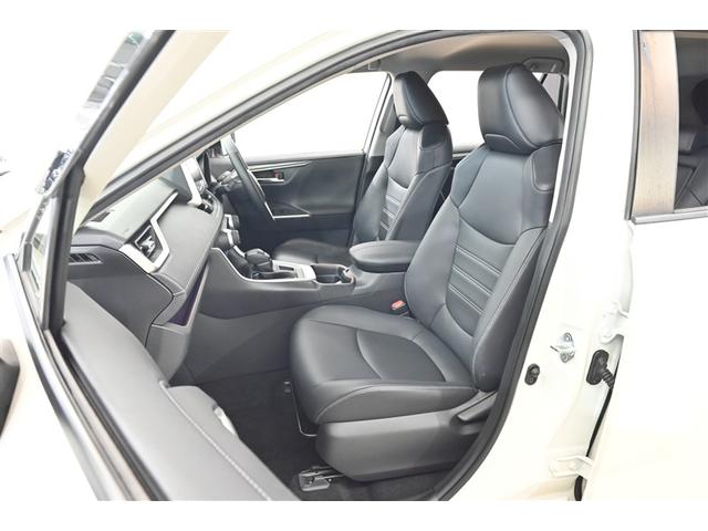 ＲＡＶ４ Ｇ　ナビ・ＴＶ　Ｂカメラ　点検記録簿　パワーウインドウ　カーテンエアバック　運転席パワーシート　ワンオーナ　イモビライザー　地デジ　キーレス　ＥＴＣ付　ＬＥＤヘッドライ　クルコン　オートエアコン　４ＷＤ車（12枚目）
