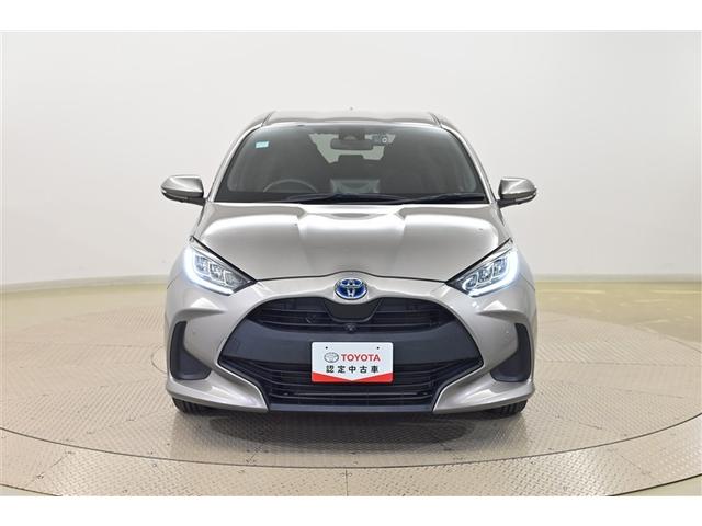 ヤリス ハイブリッドＧ　ＬＥＤライト　フルセグＴＶ　サイドエアバッグ　スマートキ　Ｂモニター　ドライブレコーダー　ＥＴＣ車載器　横滑り防止装置　クルコン　セキュリティアラーム　メディアプレイヤー接続　パワステ　点検記録簿（2枚目）