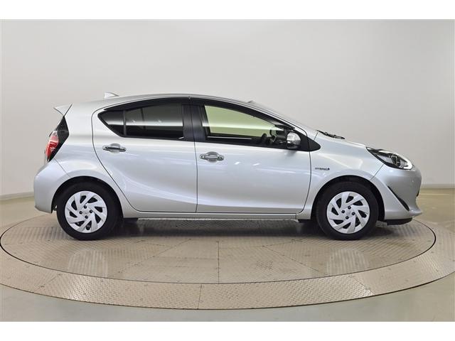 アクア Ｓ　スマートキープッシュスタート　キーレスエントリ　ＬＥＤヘッドライト　ドラレコ付　フルセグ地デジ　イモビ　ナビ＆ＴＶ　ワンオーナー車　オートエアコン　デュアルエアバック　ＥＳＣ　Ｂカメラ　ＡＵＸ端子（4枚目）