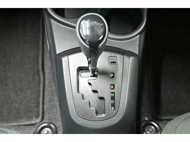 アクア Ｓ　スマートキープッシュスタート　キーレスエントリ　ＬＥＤヘッドライト　ドラレコ付　フルセグ地デジ　イモビ　ナビ＆ＴＶ　ワンオーナー車　オートエアコン　デュアルエアバック　ＥＳＣ　Ｂカメラ　ＡＵＸ端子（7枚目）