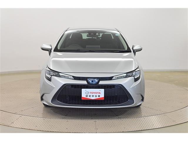 カローラ ハイブリッド　Ｓ　スマートキ　横滑り防止機能　ＬＥＤヘッドライト　ミュージックプレイヤー接続可　点検記録簿　盗難防止装置　ワンオーナー　キーレス　オートエアコン　クルコン　リヤカメラ　メモリナビ　パワーステアリング（2枚目）