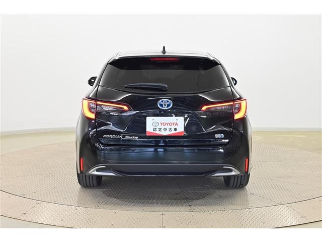 カローラツーリング ハイブリッド　ダブルバイビー　バックモニター　フルセグＴＶ　ＬＥＤライト　点検記録簿　クルコン　横滑り防止　盗難防止装置　エアバッグ　ＴＶ　ＥＴＣ　ＡＢＳ　助手席エアバッグ　キーレス　アルミホイール　オートエアコン（3枚目）