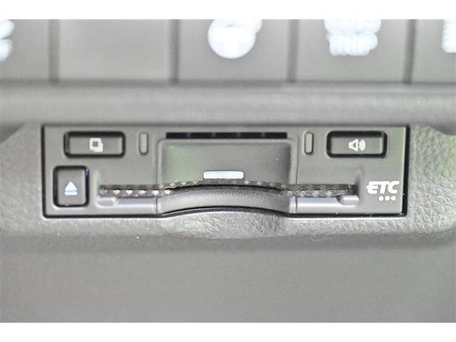 カローラツーリング ハイブリッド　ダブルバイビー　バックモニター　フルセグＴＶ　ＬＥＤライト　点検記録簿　クルコン　横滑り防止　盗難防止装置　エアバッグ　ＴＶ　ＥＴＣ　ＡＢＳ　助手席エアバッグ　キーレス　アルミホイール　オートエアコン（27枚目）