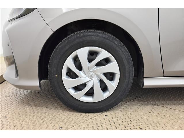 ヤリス Ｘ　ＰＣＳ　横滑り防止装置付き　ワイヤレスキー　サイドエアバック　エアコン　Ｗエアバッグ　パワーウインドウ　パワステ　運転席エアバッグ　ＡＢＳ（14枚目）