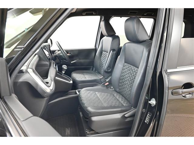 ヴォクシー ハイブリッドＳ－Ｚ　パワーウィンドウ　ＤＶＤ再生機能　インテリキー　横滑防止装置　地デジＴＶ　アクティブクルーズコントロール　１オナ　フルオートエアコン　リアカメラ　エアバッグ　ＡＢＳ　１００Ｖ充電　ナビＴＶ　ＷＡＣ（11枚目）