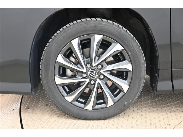 ヴォクシー ハイブリッドＳ－Ｚ　パワーウィンドウ　ＤＶＤ再生機能　インテリキー　横滑防止装置　地デジＴＶ　アクティブクルーズコントロール　１オナ　フルオートエアコン　リアカメラ　エアバッグ　ＡＢＳ　１００Ｖ充電　ナビＴＶ　ＷＡＣ（15枚目）