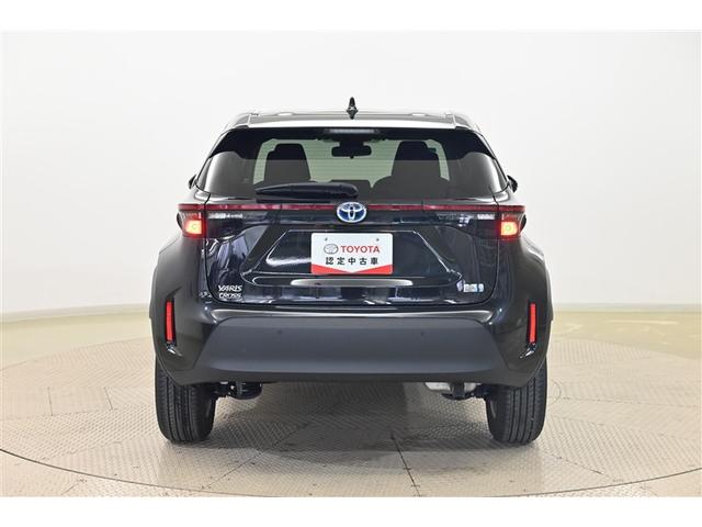 ヤリスクロス ハイブリッドＧ　ＴＳＳ　イモビライザー　バックモニタ－　記録簿有　エアコン　インテリキー　パワーウィンド　Ｗエアバック　オートクルーズ　キーフリー　横滑防止装置　サイドエアバッグ　エアバッグ　アルミ　ＡＢＳ　パワステ（3枚目）