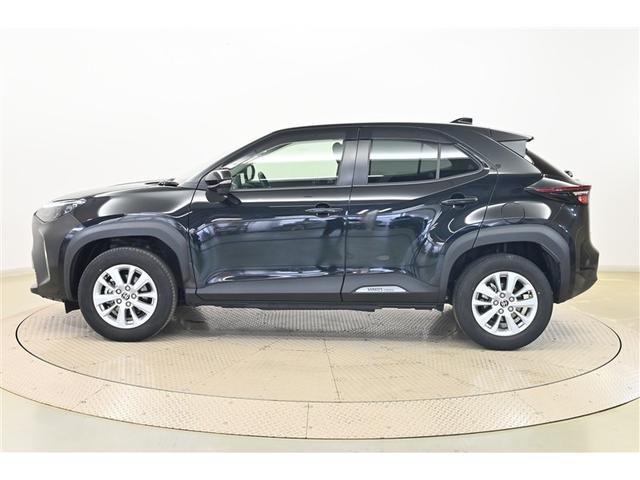 ヤリスクロス ハイブリッドＧ　ＴＳＳ　イモビライザー　バックモニタ－　記録簿有　エアコン　インテリキー　パワーウィンド　Ｗエアバック　オートクルーズ　キーフリー　横滑防止装置　サイドエアバッグ　エアバッグ　アルミ　ＡＢＳ　パワステ（5枚目）