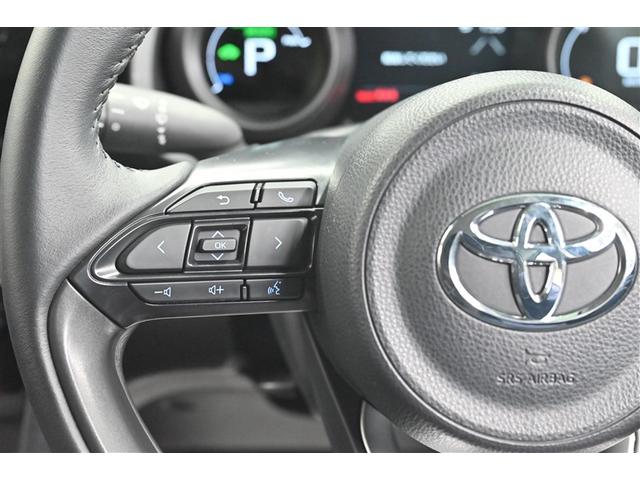 ヤリスクロス ハイブリッドＧ　ＴＳＳ　イモビライザー　バックモニタ－　記録簿有　エアコン　インテリキー　パワーウィンド　Ｗエアバック　オートクルーズ　キーフリー　横滑防止装置　サイドエアバッグ　エアバッグ　アルミ　ＡＢＳ　パワステ（17枚目）