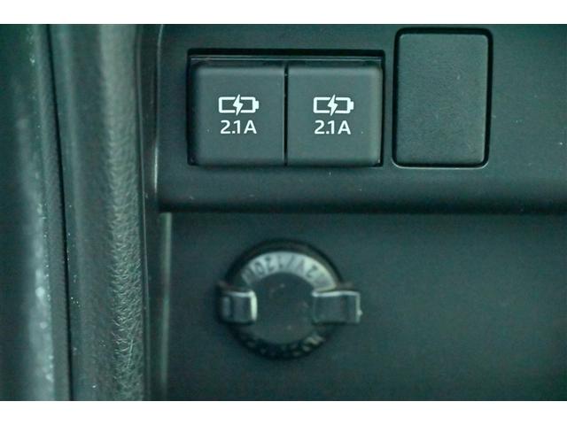 ノア Ｓｉ　ダブルバイビーＩＩＩ　両側自動ドア　クルーズコントロール　フルセグＴＶ　アイドリングストップ　ＬＥＤヘッドライト　アルミ　バックカメラ　スマートキー　リアオートエアコン　ワンオーナー　ＡＢＳ　４ＷＤ　キーレス　盗難防止装置（20枚目）