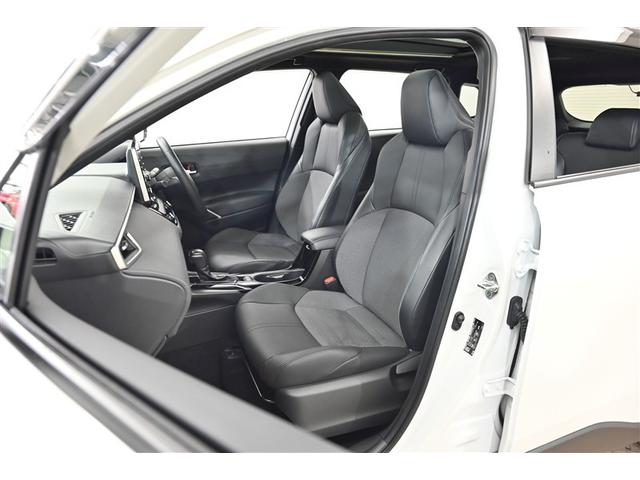 カローラクロス ハイブリッド Z 電動シ-ト ドライブレコーダ 地デジTV プリクラッシュセーフティシステム キーレスエントリー 横滑防止装置 整備記録簿 AAC 盗難防止システム メディアプレイヤー接続 オートクルーズ ナビ&TV(11枚目)