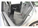 Ｓ　Ｂモニタ－　インテリキー　デュアルエアバック　エアＢ　イモビライザー　ナビＴＶ　ＡＵＴＯエアコン　横スベリ防止　アルミホイール　ＥＴＣ装備　ＡＢＳ　パワーステアリング　パワーウィンドウ　ワンセグ視聴可（13枚目）