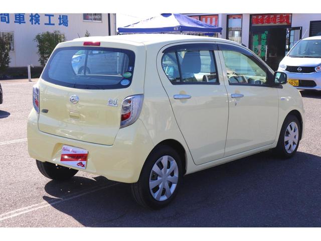 L スマートセレクションSA 禁煙車 衝突軽減ブレーキ キーレス プライバシーガラス CD再生(16枚目)