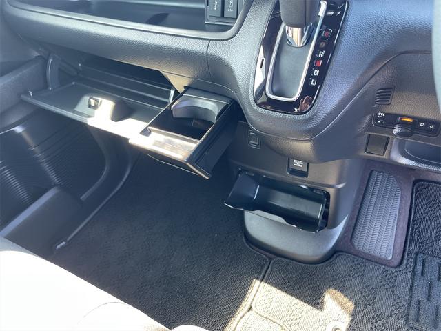 G・Lホンダセンシング 禁煙車 ドライブレコーダー ETC バックカメラ 両側スライド・片側電動 ナビ オートクルーズコントロール レーンアシスト 衝突被害軽減システム オートライト LEDヘッドランプ スマートキー(32枚目)