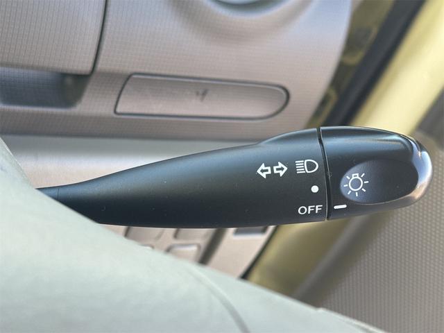タント Ｌ　スライドドア　キーレスエントリー　ベンチシート　ＣＶＴ　盗難防止システム　ＡＢＳ　ＣＤ　衝突安全ボディ　エアコン　パワーステアリング（11枚目）