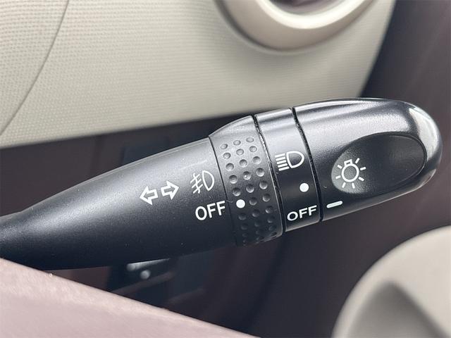 パッソ プラスハナ　ＥＴＣ　バックカメラ　ナビ　ＴＶ　ＨＩＤ　スマートキー　電動格納ミラー　ＣＶＴ　衝突安全ボディ　ベンチシート　ＡＢＳ　エアコン　パワーステアリング　パワーウィンドウ（11枚目）