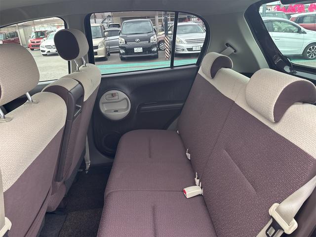 パッソ プラスハナ　ＥＴＣ　バックカメラ　ナビ　ＴＶ　ＨＩＤ　スマートキー　電動格納ミラー　ＣＶＴ　衝突安全ボディ　ベンチシート　ＡＢＳ　エアコン　パワーステアリング　パワーウィンドウ（31枚目）