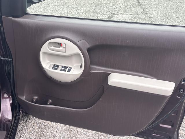 パッソ プラスハナ　ＥＴＣ　バックカメラ　ナビ　ＴＶ　ＨＩＤ　スマートキー　電動格納ミラー　ＣＶＴ　衝突安全ボディ　ベンチシート　ＡＢＳ　エアコン　パワーステアリング　パワーウィンドウ（36枚目）