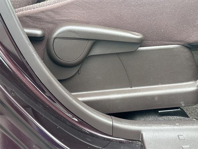パッソ プラスハナ　ＥＴＣ　バックカメラ　ナビ　ＴＶ　ＨＩＤ　スマートキー　電動格納ミラー　ＣＶＴ　衝突安全ボディ　ベンチシート　ＡＢＳ　エアコン　パワーステアリング　パワーウィンドウ（40枚目）