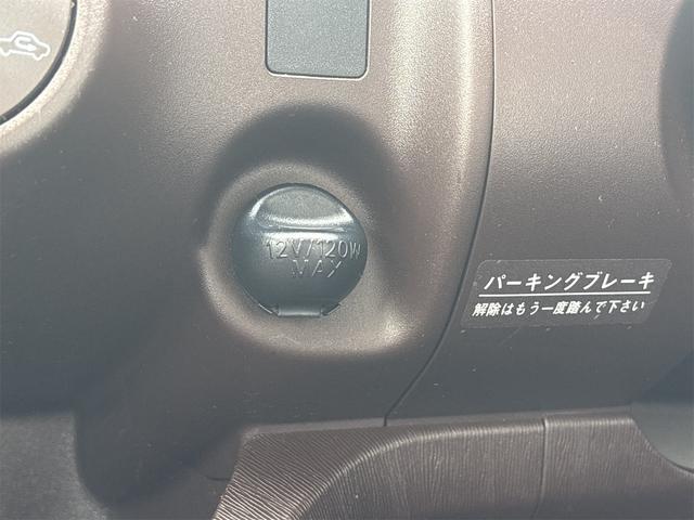 パッソ プラスハナ　ＥＴＣ　バックカメラ　ナビ　ＴＶ　ＨＩＤ　スマートキー　電動格納ミラー　ＣＶＴ　衝突安全ボディ　ベンチシート　ＡＢＳ　エアコン　パワーステアリング　パワーウィンドウ（43枚目）