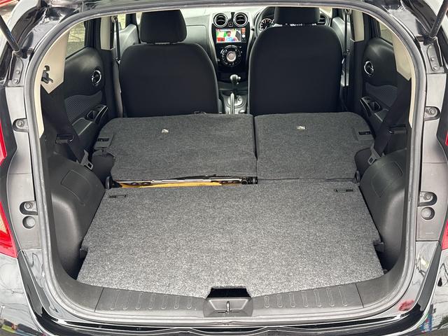 ノート Ｘ　ＤＩＧ－Ｓ　ＥＴＣ　バックカメラ　ナビ　ＴＶ　スマートキー　アイドリングストップ　電動格納ミラー　ＣＶＴ　盗難防止システム　衝突安全ボディ　ＡＢＳ　ＣＤ　ＵＳＢ　ミュージックプレイヤー接続可　エアコン（26枚目）