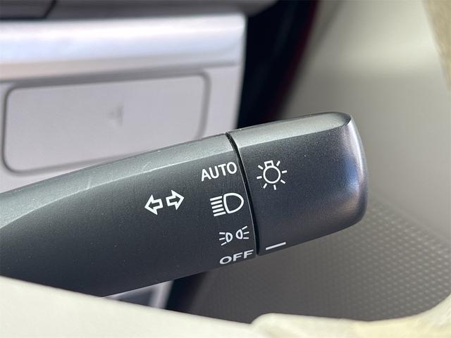 タント Ｘ　両側スライド・片側電動　オートライト　スマートキー　アイドリングストップ　電動格納ミラー　ベンチシート　ＣＶＴ　ＣＤ　ミュージックプレイヤー接続可　アルミホイール　エアコン　パワーステアリング（30枚目）