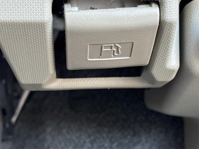 ムーヴ Ｘリミテッド　ＥＴＣ　バックカメラ　ナビ　ＴＶ　スマートキー　アイドリングストップ　電動格納ミラー　ベンチシート　ＣＶＴ　盗難防止システム　ＡＢＳ　ＣＤ　ミュージックプレイヤー接続可　アルミホイール　衝突安全ボディ（52枚目）