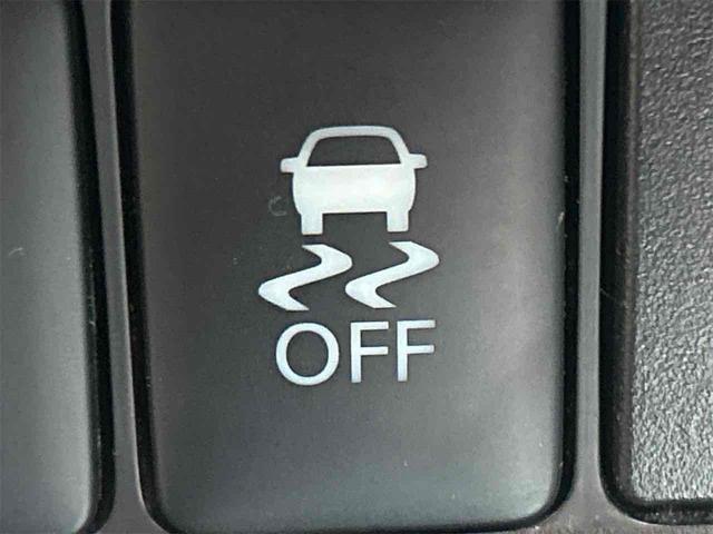 デイズルークス X ドライブレコーダー ETC 全周囲カメラ 両側スライド・片側電動 衝突被害軽減システム スマートキー アイドリングストップ 電動格納ミラー ベンチシート 後席モニター CVT 盗難防止システム ABS(46枚目)