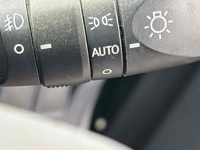 ヴォクシー ZS ドライブレコーダー ETC バックカメラ ナビ 両側電動スライドドア オートライト LEDヘッドランプ スマートキー アイドリングストップ 電動格納ミラー 3列シート CVT アルミホイール(53枚目)