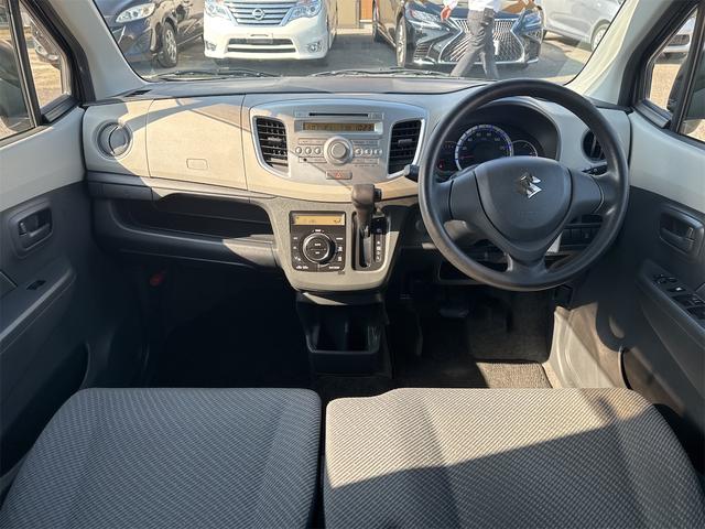 ワゴンR FX キーレスエントリー アイドリングストップ 電動格納ミラー シートヒーター ベンチシート CVT 盗難防止システム ABS CD ミュージックプレイヤー接続可 衝突安全ボディ エアコン(3枚目)