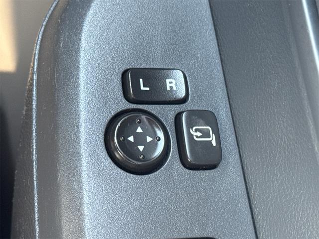 ワゴンR FX キーレスエントリー アイドリングストップ 電動格納ミラー シートヒーター ベンチシート CVT 盗難防止システム ABS CD ミュージックプレイヤー接続可 衝突安全ボディ エアコン(43枚目)