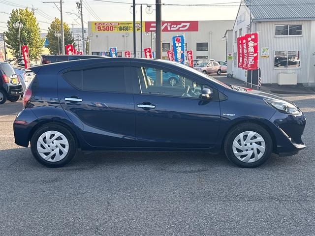 アクア Sスタイルブラック ドライブレコーダー ETC クリアランスソナー レーンアシスト 衝突被害軽減システム オートマチックハイビーム オートライト スマートキー アイドリングストップ 電動格納ミラー CVT(15枚目)