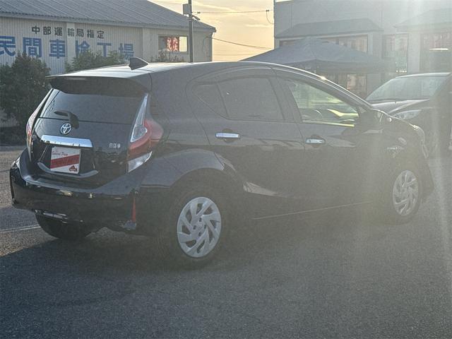 アクア Sスタイルブラック ドライブレコーダー ETC クリアランスソナー レーンアシスト 衝突被害軽減システム オートマチックハイビーム オートライト スマートキー アイドリングストップ 電動格納ミラー CVT(16枚目)