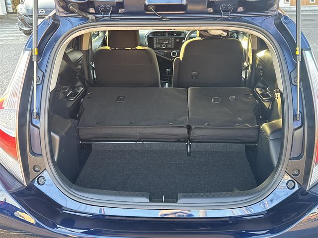 アクア Sスタイルブラック ドライブレコーダー ETC クリアランスソナー レーンアシスト 衝突被害軽減システム オートマチックハイビーム オートライト スマートキー アイドリングストップ 電動格納ミラー CVT(23枚目)