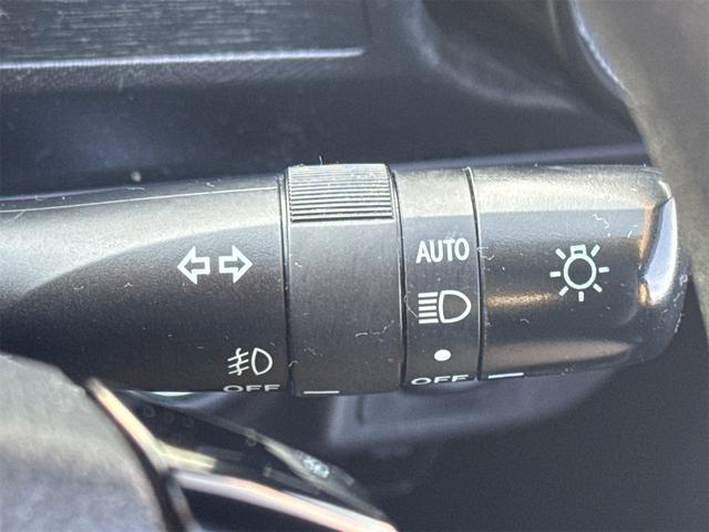 アクア Sスタイルブラック ドライブレコーダー ETC クリアランスソナー レーンアシスト 衝突被害軽減システム オートマチックハイビーム オートライト スマートキー アイドリングストップ 電動格納ミラー CVT(46枚目)