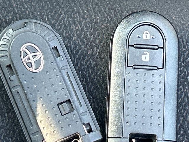 パッソ モーダ　Ｓ　ＥＴＣ　バックカメラ　ナビ　ＴＶ　衝突被害軽減システム　アルミホイール　ＬＥＤヘッドランプ　スマートキー　アイドリングストップ　電動格納ミラー　ＣＶＴ　盗難防止システム　衝突安全ボディ　ベンチシート（47枚目）