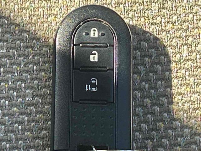 タント Ｘ　ＳＡＩＩ　バックカメラ　両側電動スライドドア　衝突被害軽減システム　オートライト　スマートキー　アイドリングストップ　電動格納ミラー　ベンチシート　ＣＶＴ　盗難防止システム　ＡＢＳ　ＥＳＣ　ＣＤ　衝突安全ボディ（29枚目）