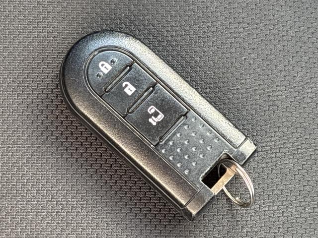 ルーミー Ｘ　Ｓ　ドライブレコーダー　バックカメラ　フロントカメラ　ナビ　ＴＶ　両側スライド・片側電動　クリアランスソナー　衝突被害軽減システム　オートライト　スマートキー　アイドリングストップ　電動格納ミラー（49枚目）