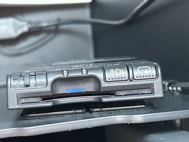 スペーシア Xリミテッド ドライブレコーダー ETC バックカメラ 両側電動スライドドア ナビ TV 衝突被害軽減システム オートライト HID スマートキー アイドリングストップ 電動格納ミラー シートヒーター ベンチシート(6枚目)