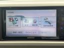 プラスハナ　ＥＴＣ　バックカメラ　ナビ　ＴＶ　ＨＩＤ　スマートキー　電動格納ミラー　ＣＶＴ　衝突安全ボディ　ベンチシート　ＡＢＳ　エアコン　パワーステアリング　パワーウィンドウ（24枚目）