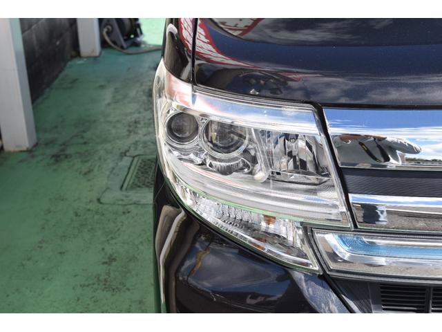 タント カスタムＸ　トップエディションＳＡＩＩ　スマートアシスト　衝突軽減ブレーキ　横滑り防止　アイドリングストップ　片側電動スライドドア　フルセグＴＶ　メモリーナビ　Ｂｌｕｅｔｏｏｔｈ対応　バックカメラ　スマートキー　プッシュスタート（4枚目）