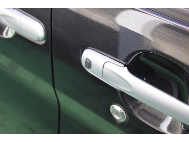 タント カスタムＸ　トップエディションＳＡＩＩ　スマートアシスト　衝突軽減ブレーキ　横滑り防止　アイドリングストップ　片側電動スライドドア　フルセグＴＶ　メモリーナビ　Ｂｌｕｅｔｏｏｔｈ対応　バックカメラ　スマートキー　プッシュスタート（15枚目）