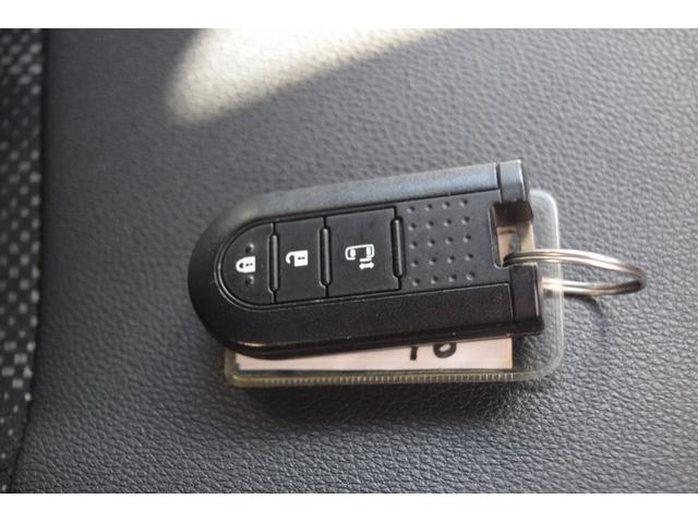 タント カスタムＸ　トップエディションＳＡＩＩ　スマートアシスト　衝突軽減ブレーキ　横滑り防止　アイドリングストップ　片側電動スライドドア　フルセグＴＶ　メモリーナビ　Ｂｌｕｅｔｏｏｔｈ対応　バックカメラ　スマートキー　プッシュスタート（51枚目）