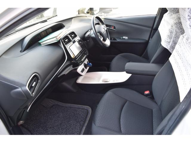 プリウス A セーフティセンス 衝突軽減ブレーキ レーンサポート 横滑り防止 LEDヘッドライト フルセグTV メモリーナビ Bluetooth対応 バックカメラ ETC スマートキー プッシュスタート ドラレコ(29枚目)